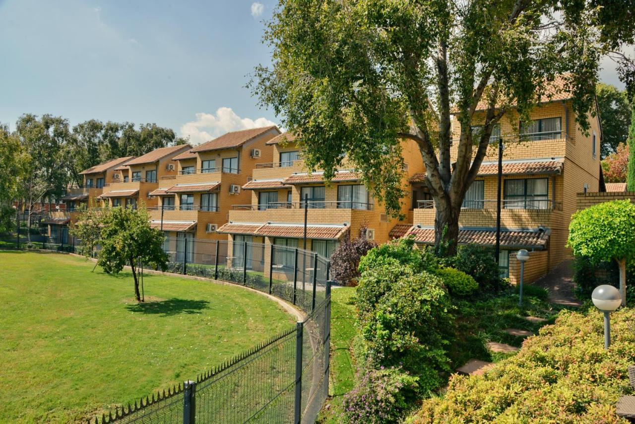 City Lodge Hotel Eastgate Йоганнесбурґ Екстер'єр фото